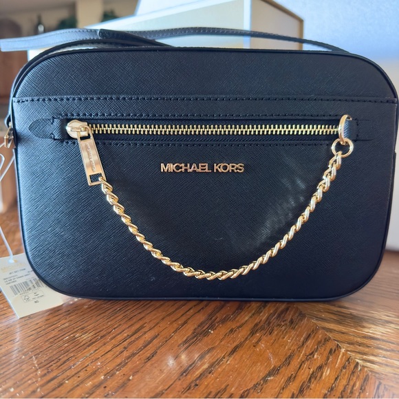 Michael Kors Large NEW Crossbody Black - Picture 3 of 12